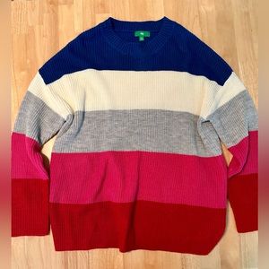 Women’s crew neck sweater. Size XL
